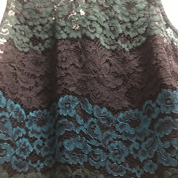 Banana Republic Sleeveless Ombre Lace top XS - Picture 5 of 6